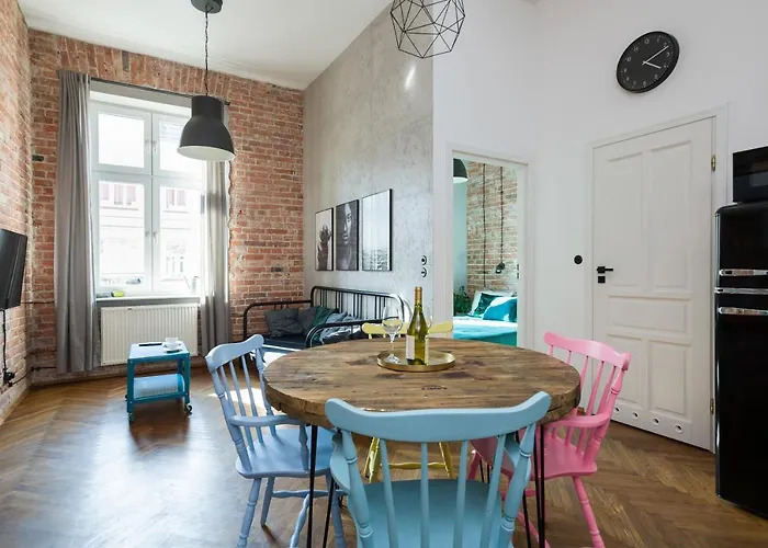 Discover s - 3 Rakowicka St - Amazing Loft Near Main Station - Netflix